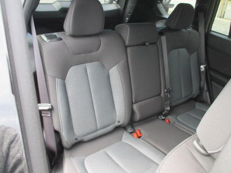 New 2026 Jeep Cherokee Laredo 4x4Image 26