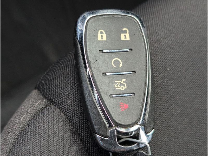 Used 2024 Chevrolet Malibu LTImage 19