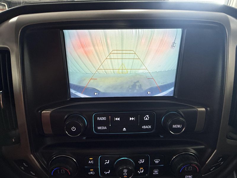Used 2018 GMC Sierra 1500 DenaliImage 9