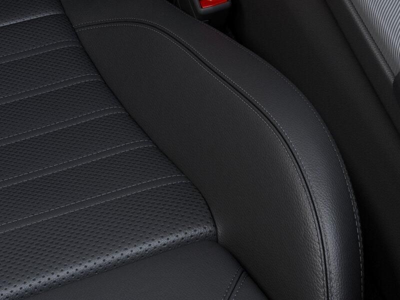 New 2026 Alfa Romeo Giulia AwdImage 11