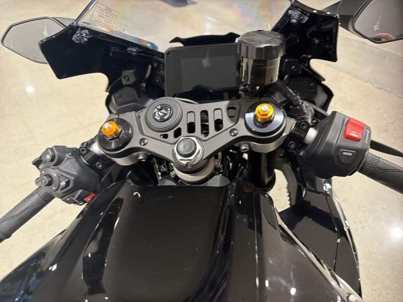 New 2026 Yamaha YZF-R7 Image 23