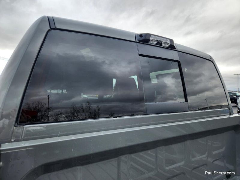 New 2026 RAM 3500 Laramie Crew Cab 4x4 6'4' Box