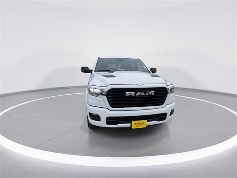 2025 RAM 1500 Laramie Crew Cab 4x4 5