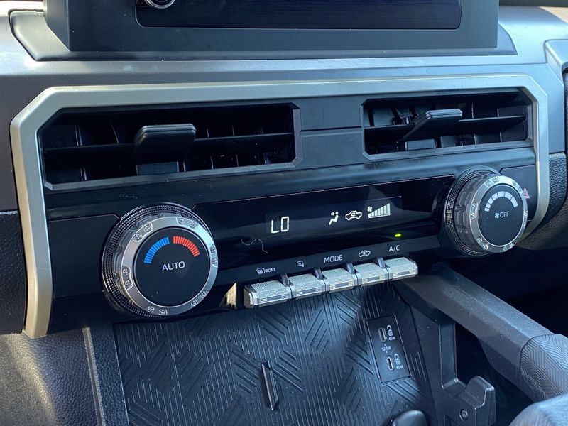 Used 2025 Toyota Tacoma TRD SportImage 20