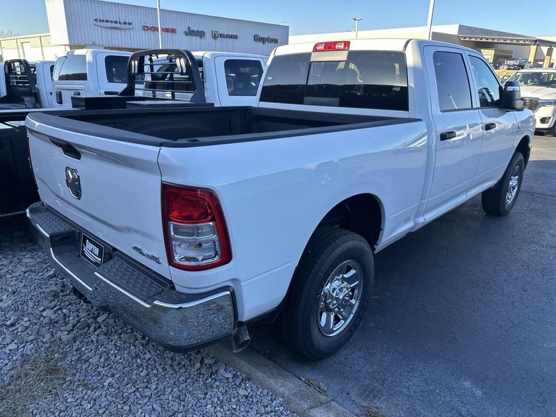 2024 RAM 2500 Tradesman Crew Cab 4x4 6