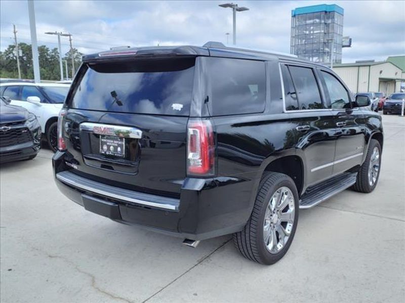 2016 GMC Yukon DenaliImage 2