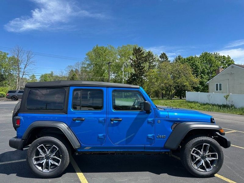 2025 Jeep Wrangler 4-door Sport S 4xeImage 7