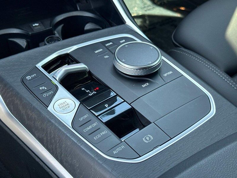 Used 2024 BMW 3 Series 330iImage 26