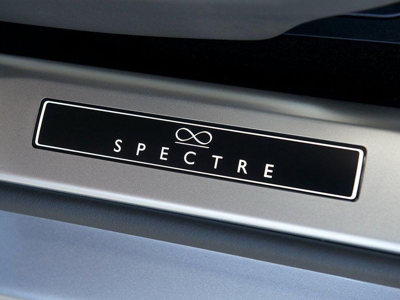 New 2026 Rolls-Royce Spectre Image 26