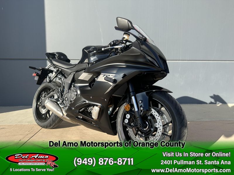 2025 Yamaha YZF-R7 Image 6