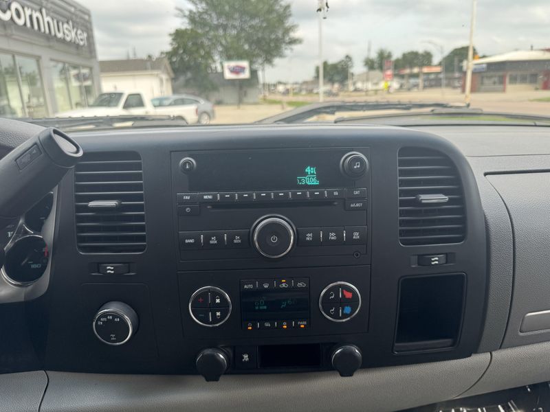 Used 2008 GMC Sierra 1500 SLE1Image 19