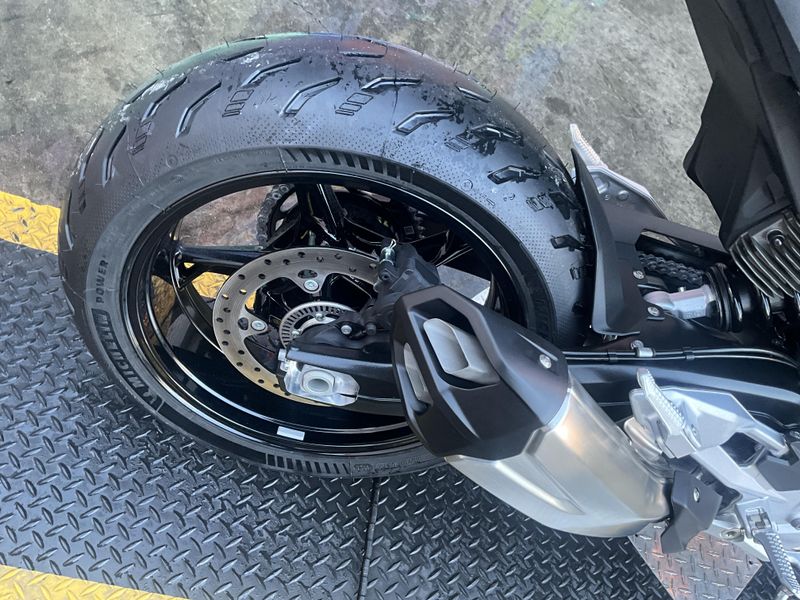 New 2026 BMW F 900 R Image 14