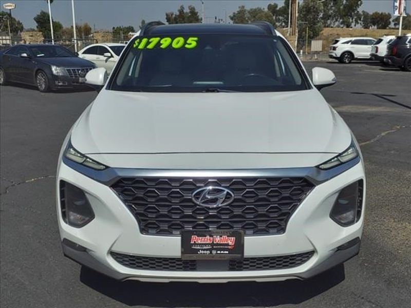 2019 Hyundai Santa Fe Limited 2.4Image 2