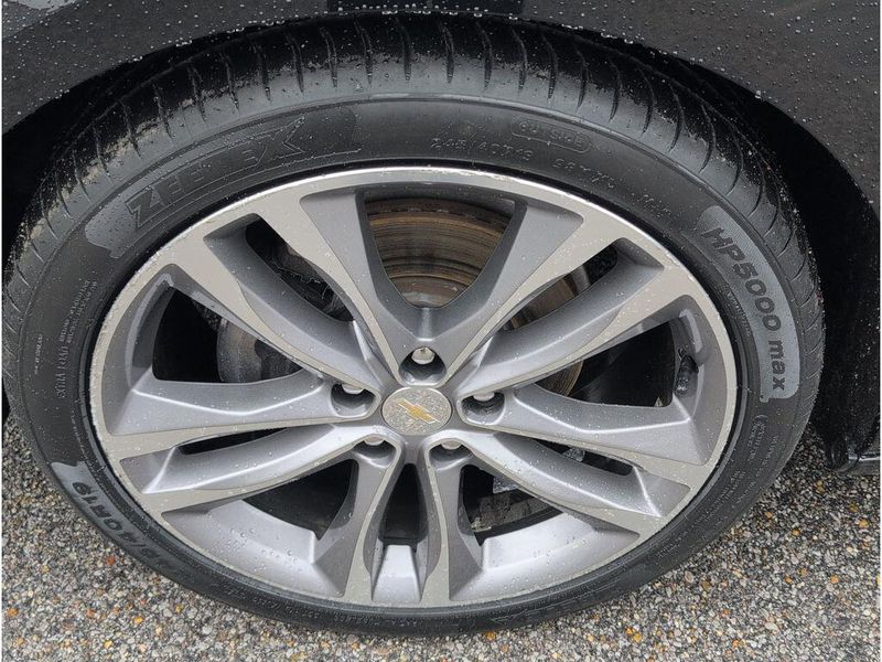 Used 2023 Chevrolet Malibu LTImage 9