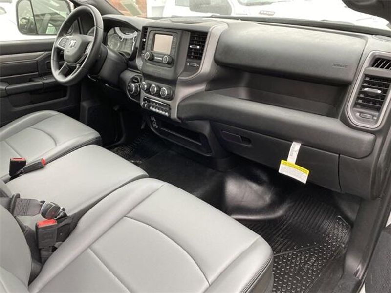 2022 RAM 2500 Tradesman Regular Cab 4x4 8