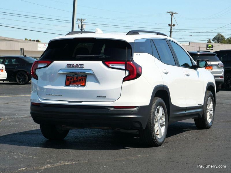 Used 2023 GMC Terrain SLE