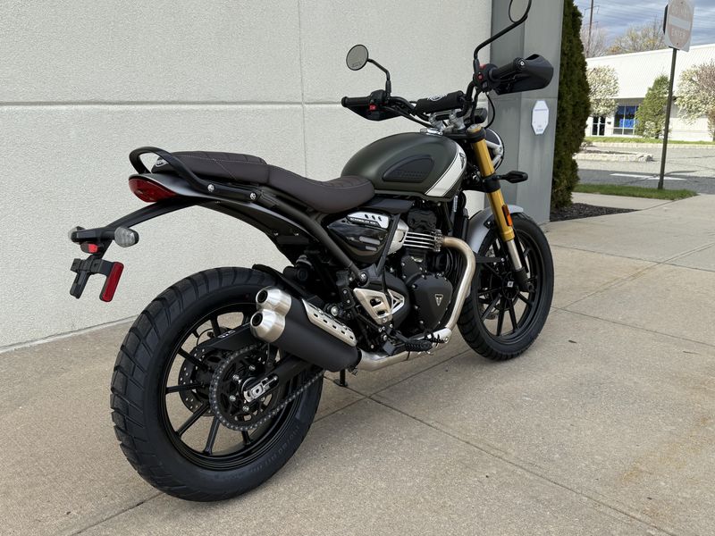 2025 Triumph SCRAMBLER 400 XImage 3