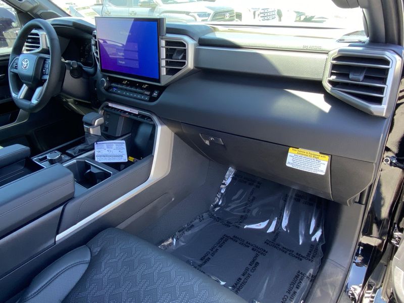 New 2025 Toyota Tundra Image 9