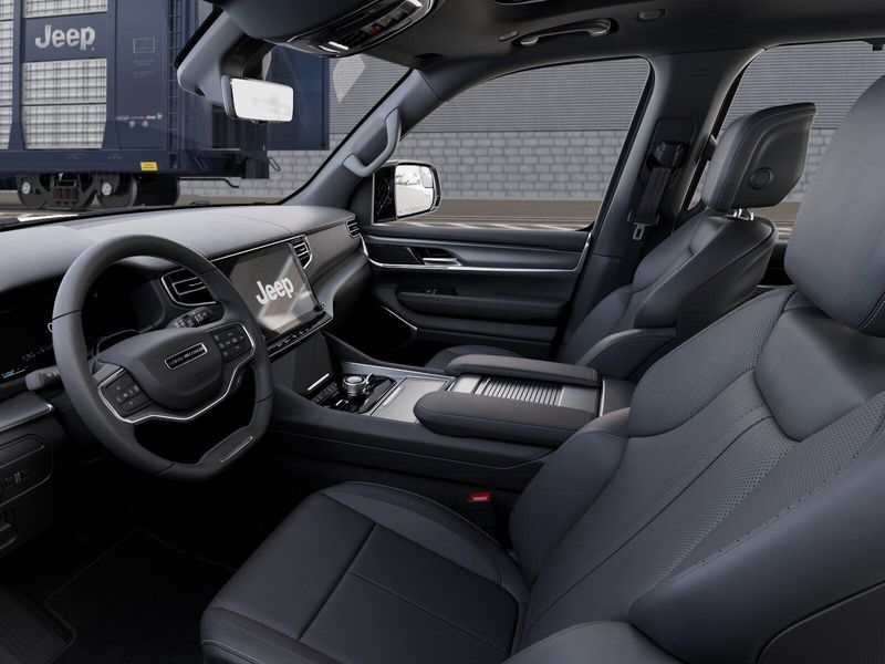 2026 Jeep Grand Wagoneer Limited Reserve 4x4Image 22