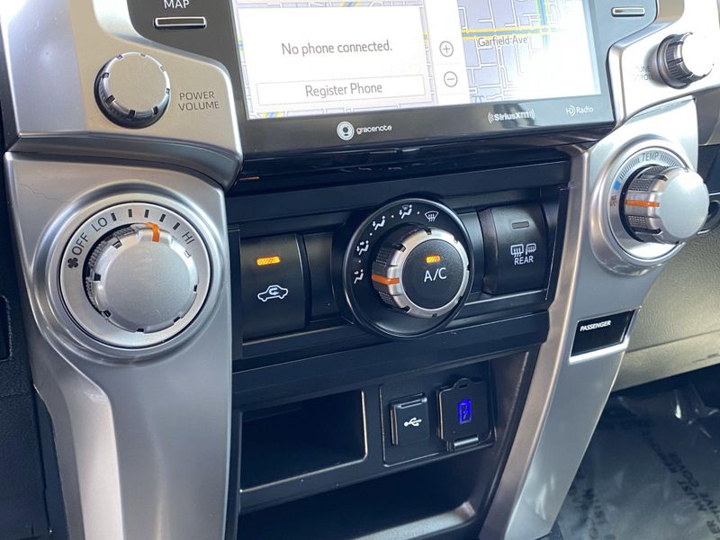 2024 Toyota 4Runner SR5 PremiumImage 22