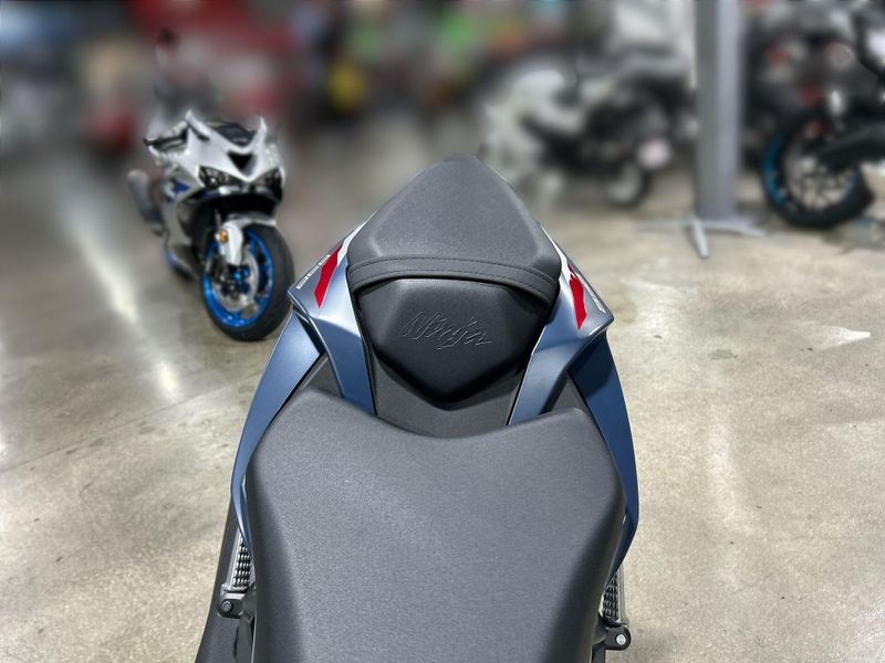New 2027 Kawasaki NINJA ZX-6R ABS Image 21