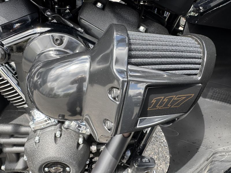 2024 Harley-Davidson FXLR Low Rider ST 