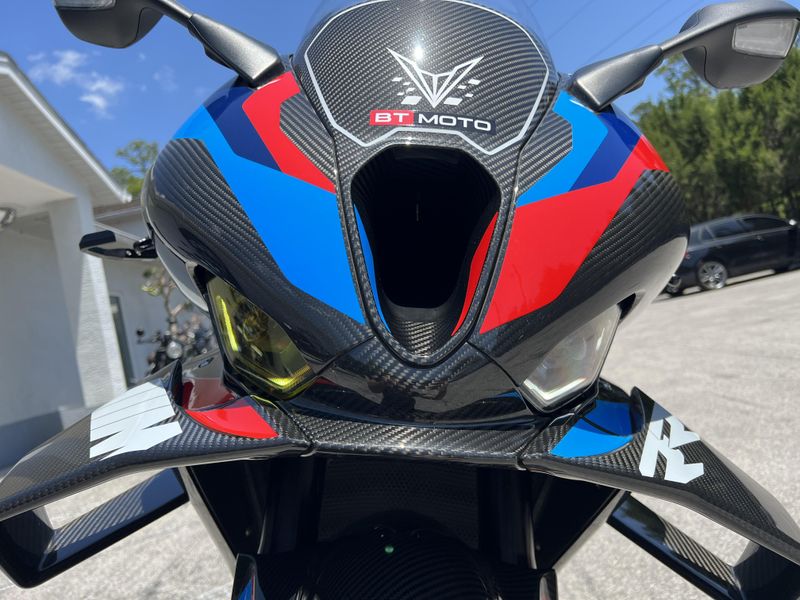 2024 BMW M 1000 RR Competition 