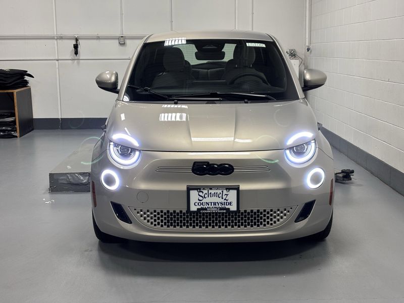 New 2025 Fiat 500e Giorgio Armani Collector