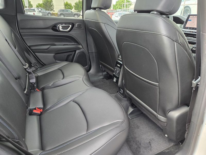 New 2026 Jeep Compass Limited Altitude 4x4