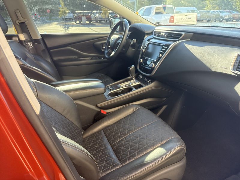 Used 2021 Nissan Murano PlatinumImage 16