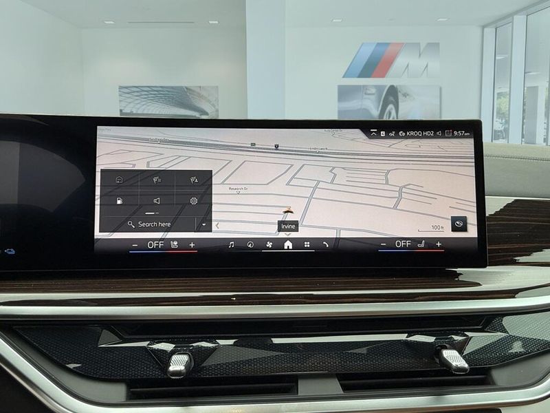 2026 BMW X5 xDrive50eImage 27