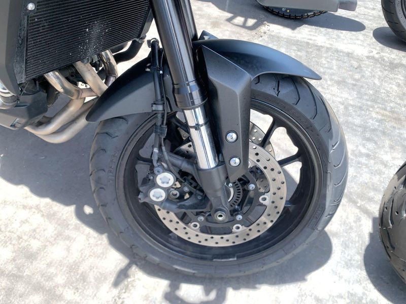 Used 2019 Yamaha TRACER 900 Image 2
