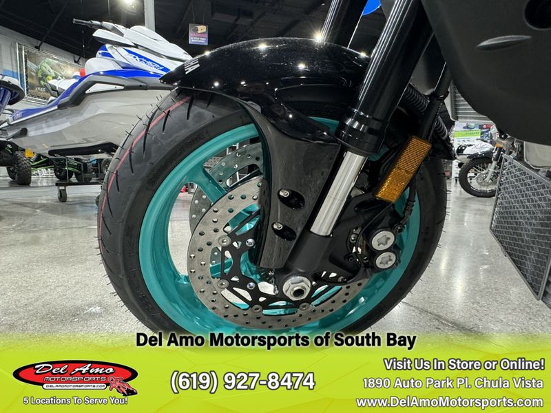 2024 Yamaha MT10RCGY  in a MIDNIGHT CYAN exterior color. Del Amo Motorsports of South Bay (619) 547-1937 delamomotorsports.com 