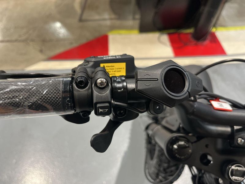 New 2025 Super73 R Adventure SE E-Bike Image 13