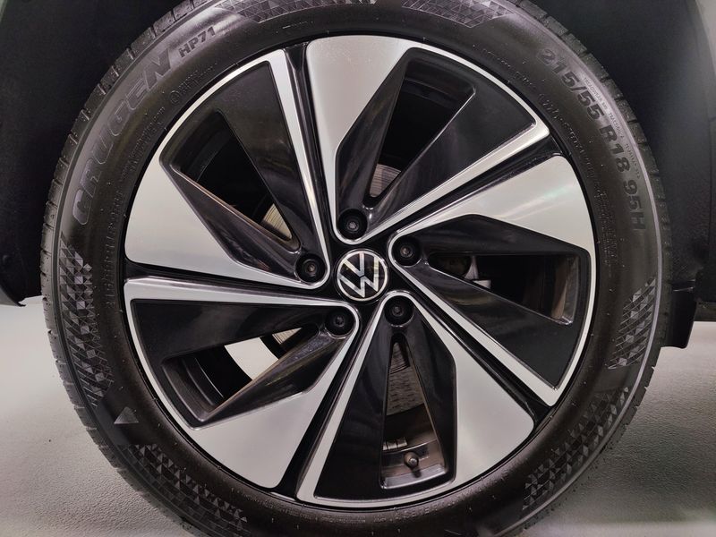 Used 2024 Volkswagen Taos SE 4-Motion AWDImage 23