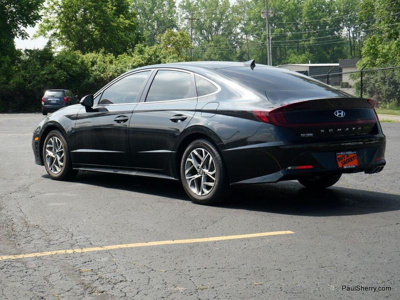 2022 Hyundai Sonata SELImage 11