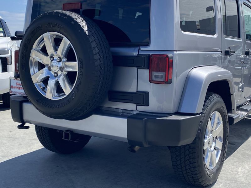 Used 2016 Jeep Wrangler Unlimited SaharaImage 4