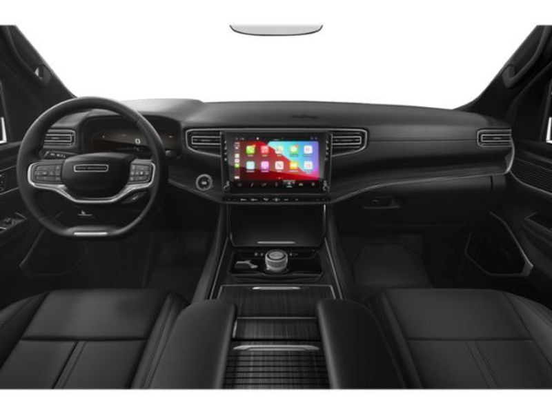 2026 Jeep Grand Wagoneer Limited Reserve 4x4Image 3