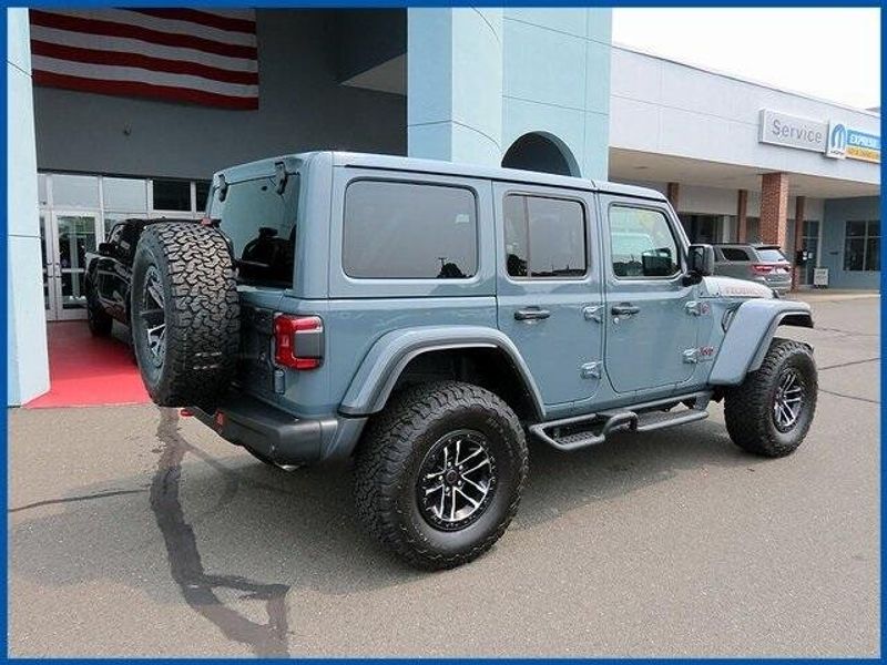 Used 2024 Jeep Wrangler Rubicon XImage 7