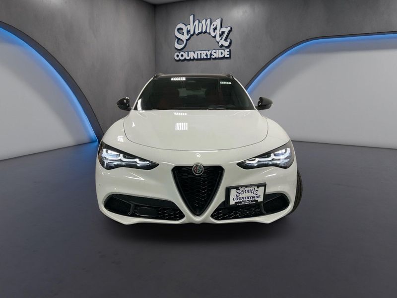 New 2026 Alfa Romeo Stelvio AwdImage 8