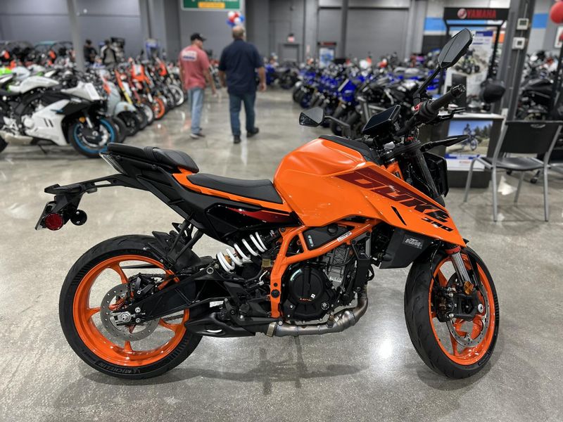 New 2025 KTM 390 DUKE Image 14