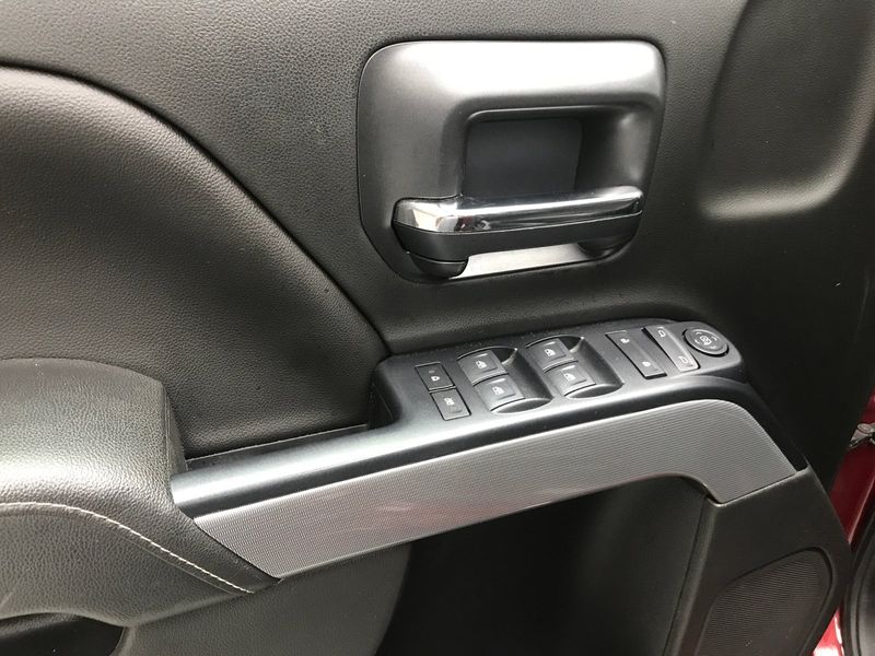 2018 Chevrolet Silverado 1500 LTImage 3
