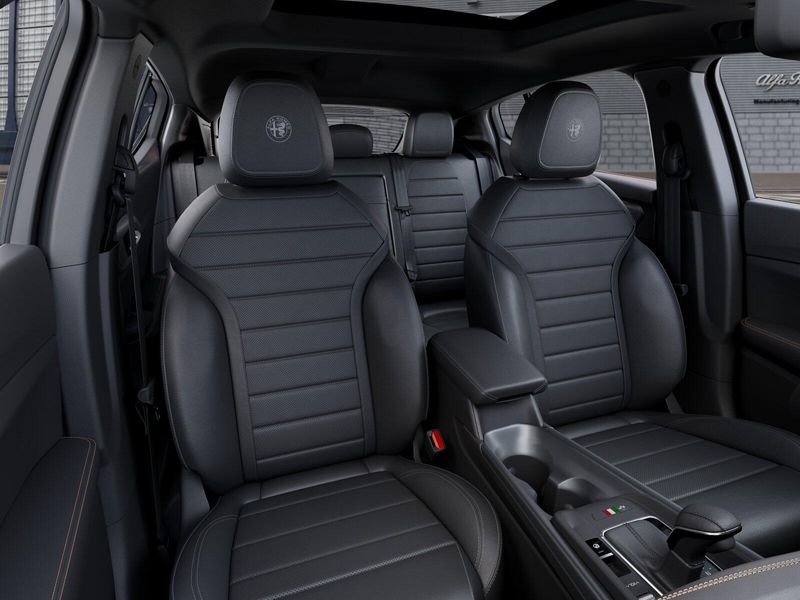 New 2026 Alfa Romeo Tonale Veloce AwdImage 9