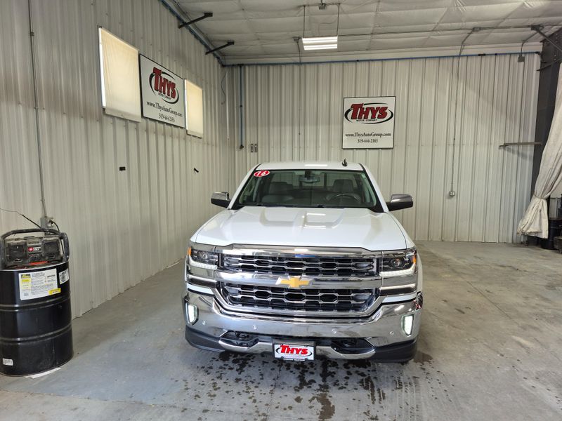2016 Chevrolet Silverado 1500 LTZImage 32