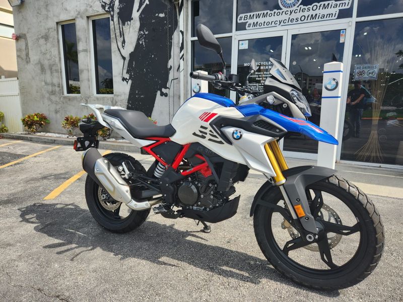 2024 BMW G 310 GS Image 10