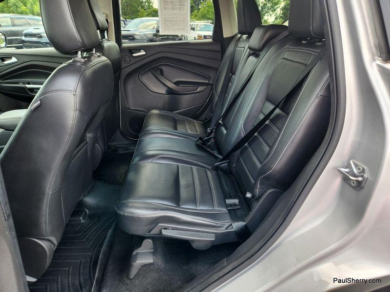 Used 2019 Ford Escape TitaniumImage 43