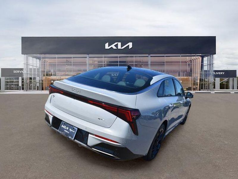 New 2026 Kia K5 GT-LineImage 4