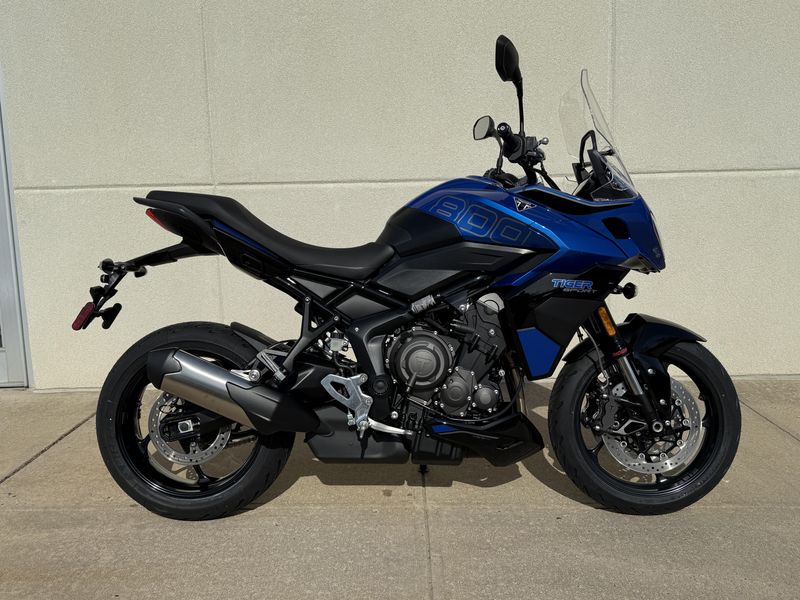 2025 Triumph Tiger Sport 800Image 2