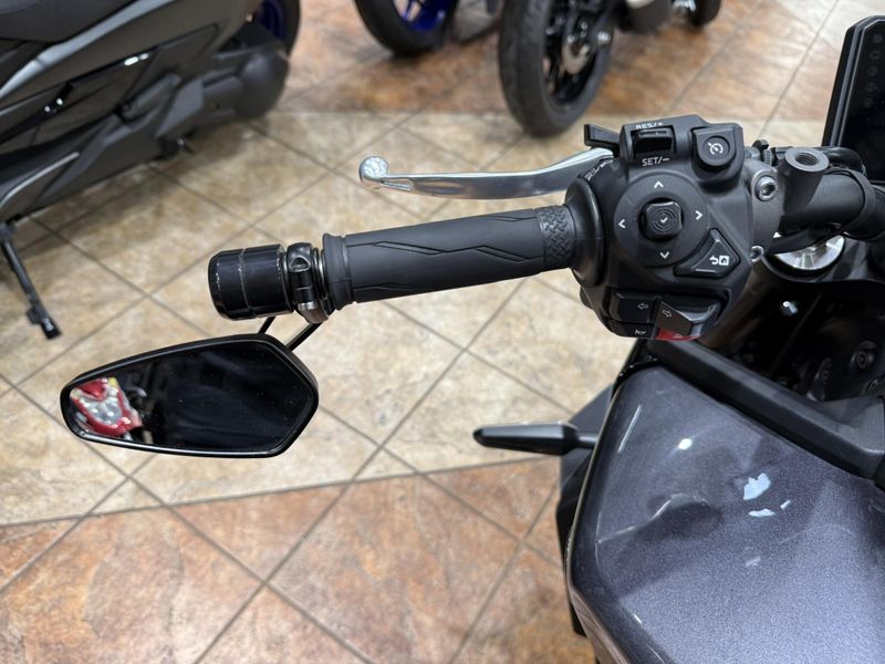 2024 Yamaha MT-09 Image 9