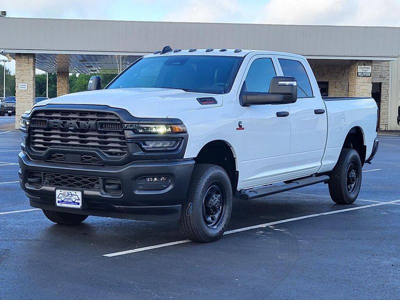 2025 RAM 2500 Tradesman Crew Cab 4x4 6